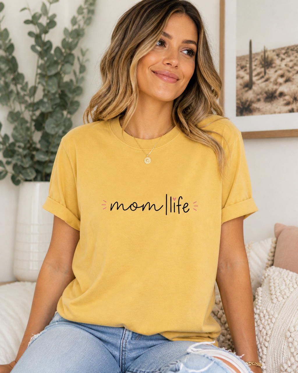 Mom | Life Tee