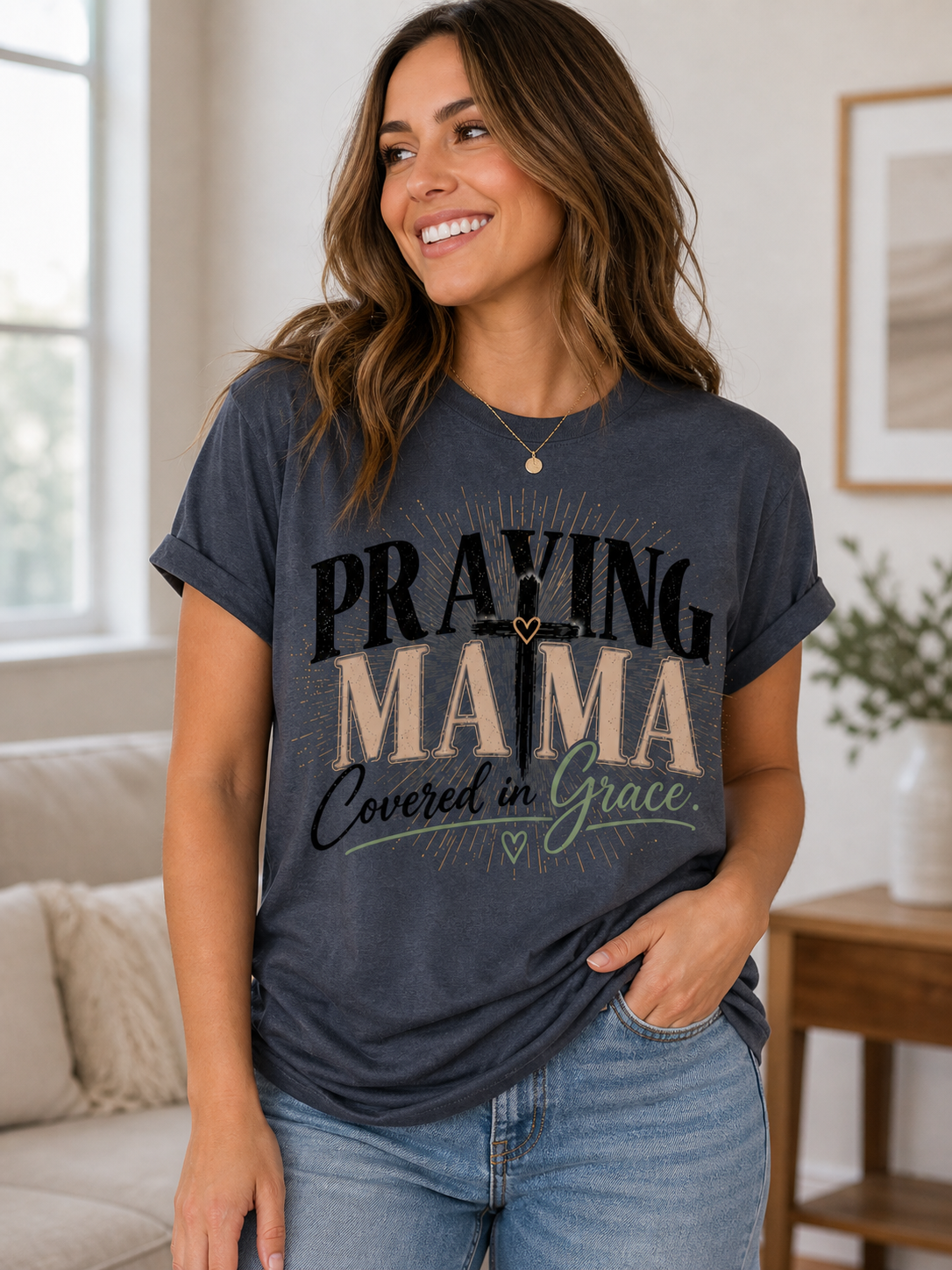 Praying Mama – Covered in Grace Tee